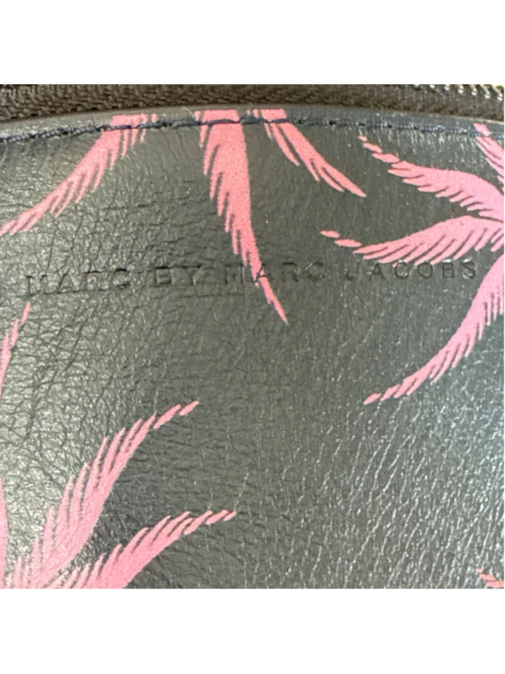 Marc Jacobs Leather Pouch Tablet Pink Navy Make Up Case (11X8 Inches)